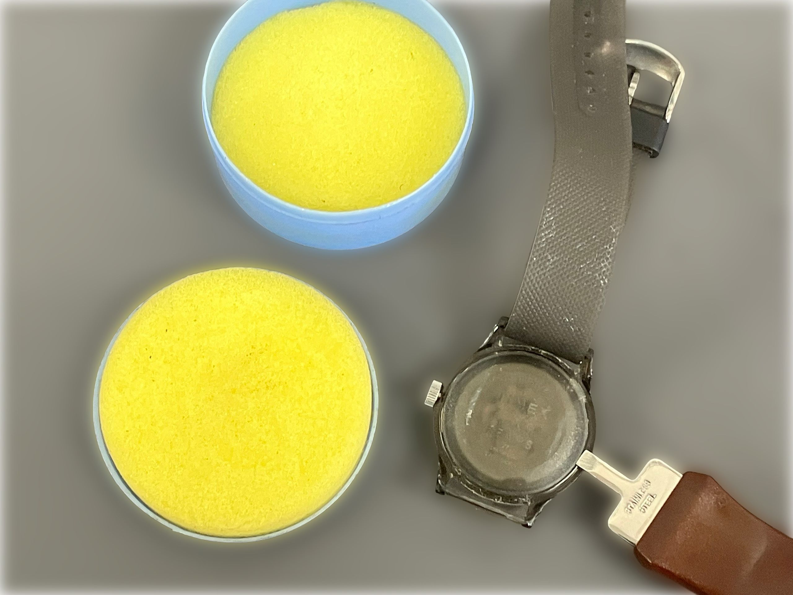 寝屋川市で時計の電池交換なら「a little bit」まで！カーリモコンや